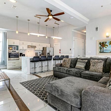 5Br Penthouse With Amenities Near Fq Daire New Orleans Dış mekan fotoğraf
